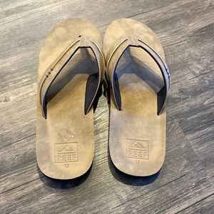 Gently worn, like new Mens Reef Flip Flops, size 12.